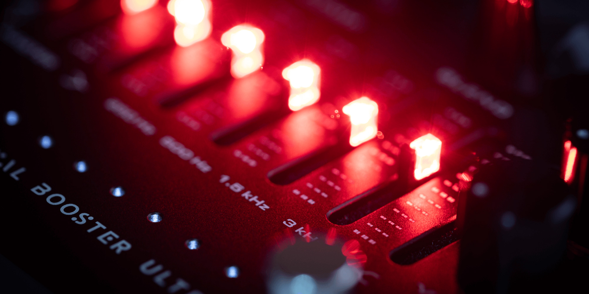 Darkglass 新製品 Luminal Booster Ultra リリース